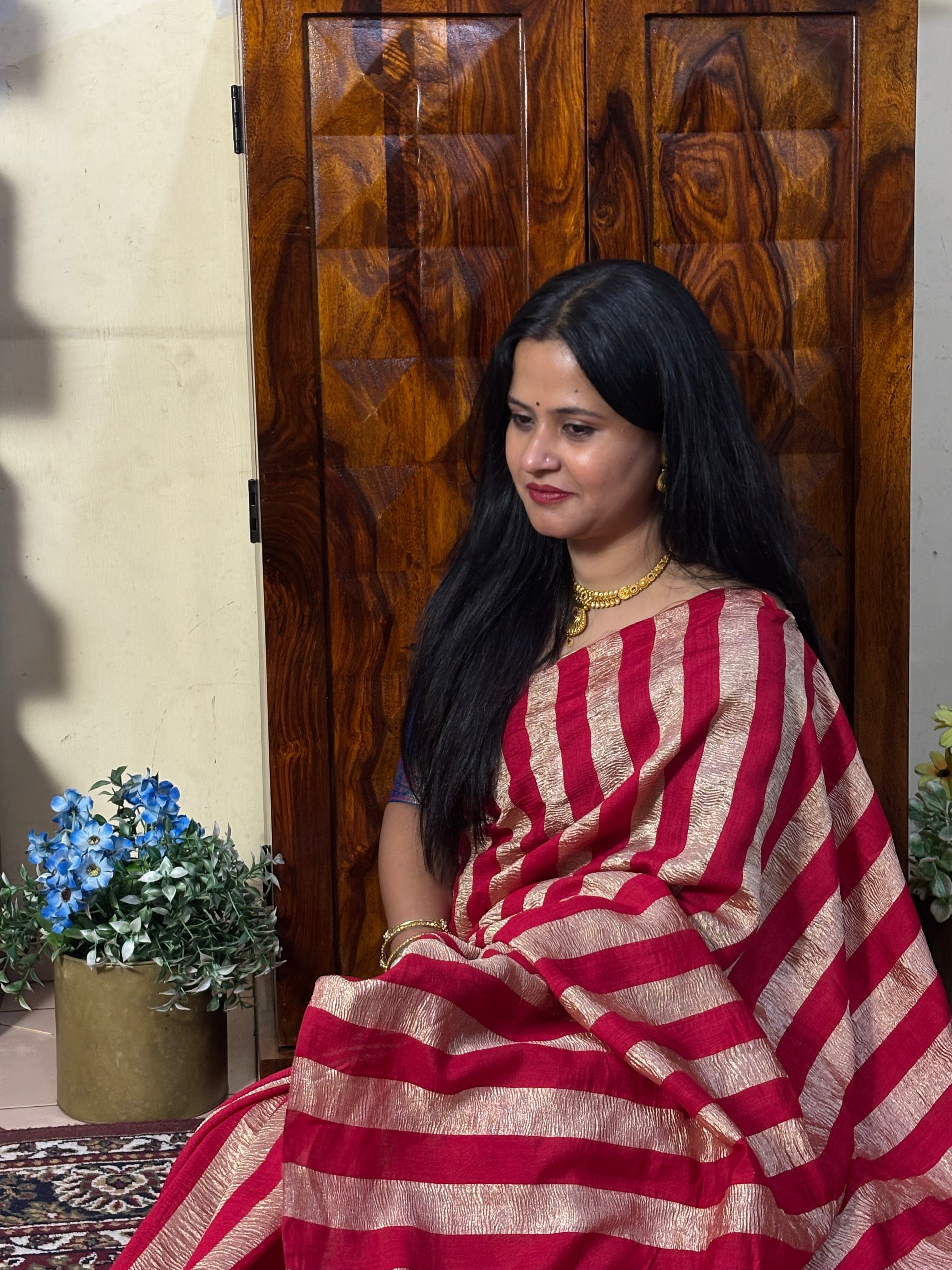 Handwoven Red Banarasi Moonga Tissue Silk Saree