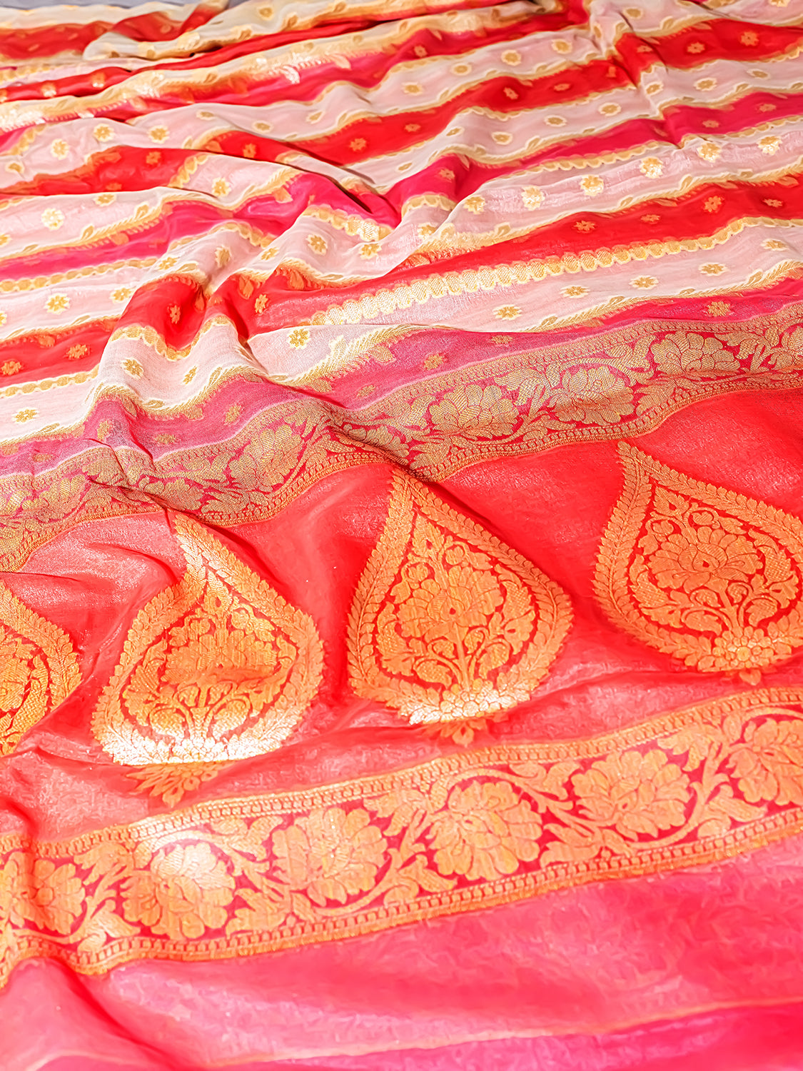 Handwoven Pink Banarasi Pure Chiffon Saree
