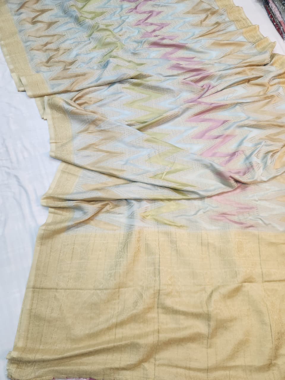 Handwoven Rangkaat Banarasi Crepe Silk Saree