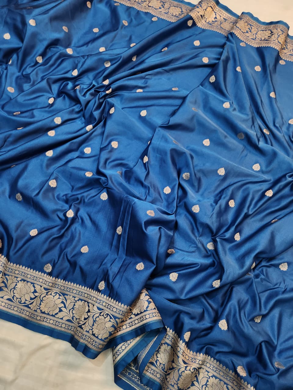 Handwoven Ocean Blue Banarasi Mashru Katan Silk Saree