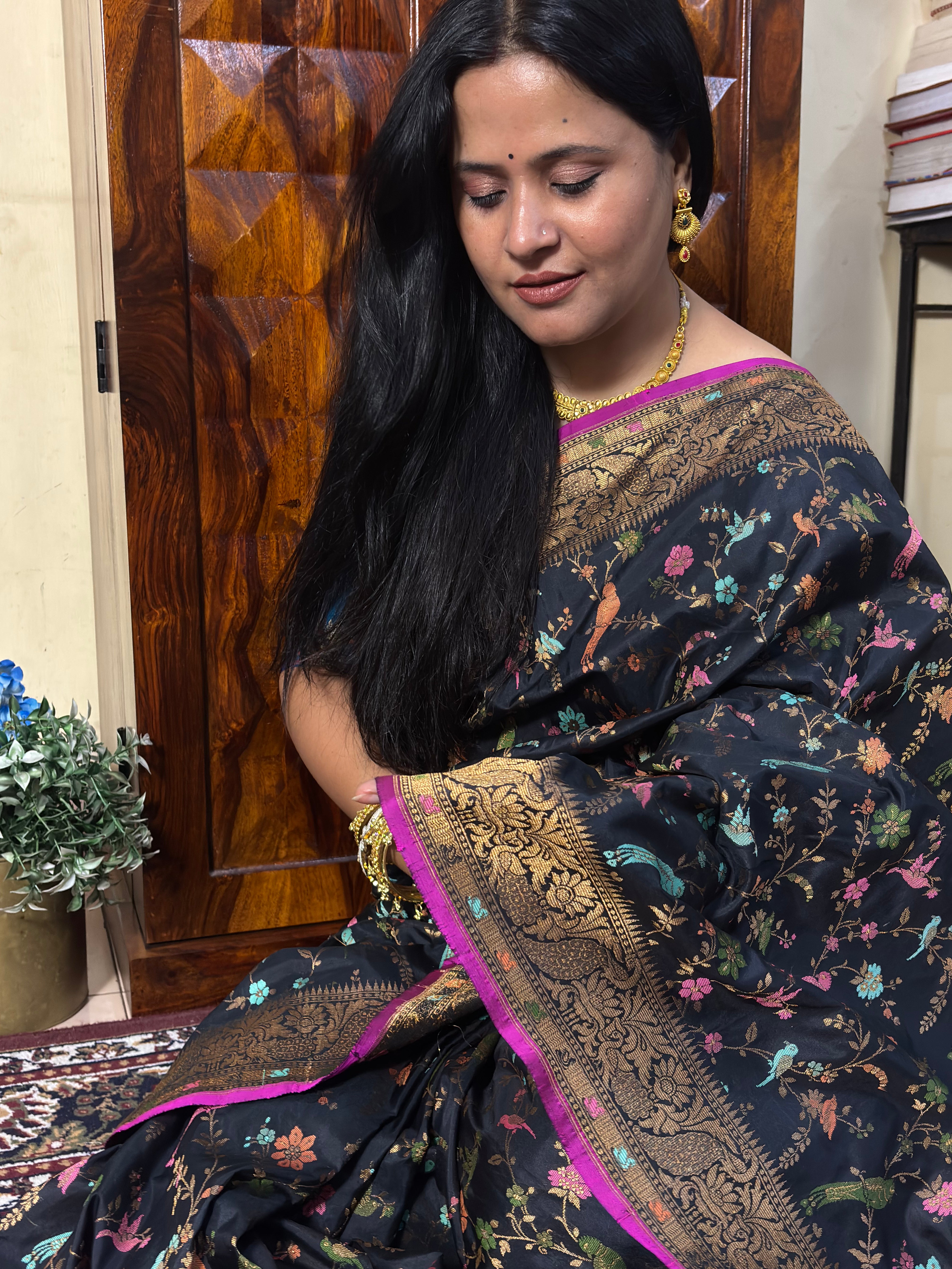 Handwoven Black Meenakari Motif Banarasi Katan Silk Saree
