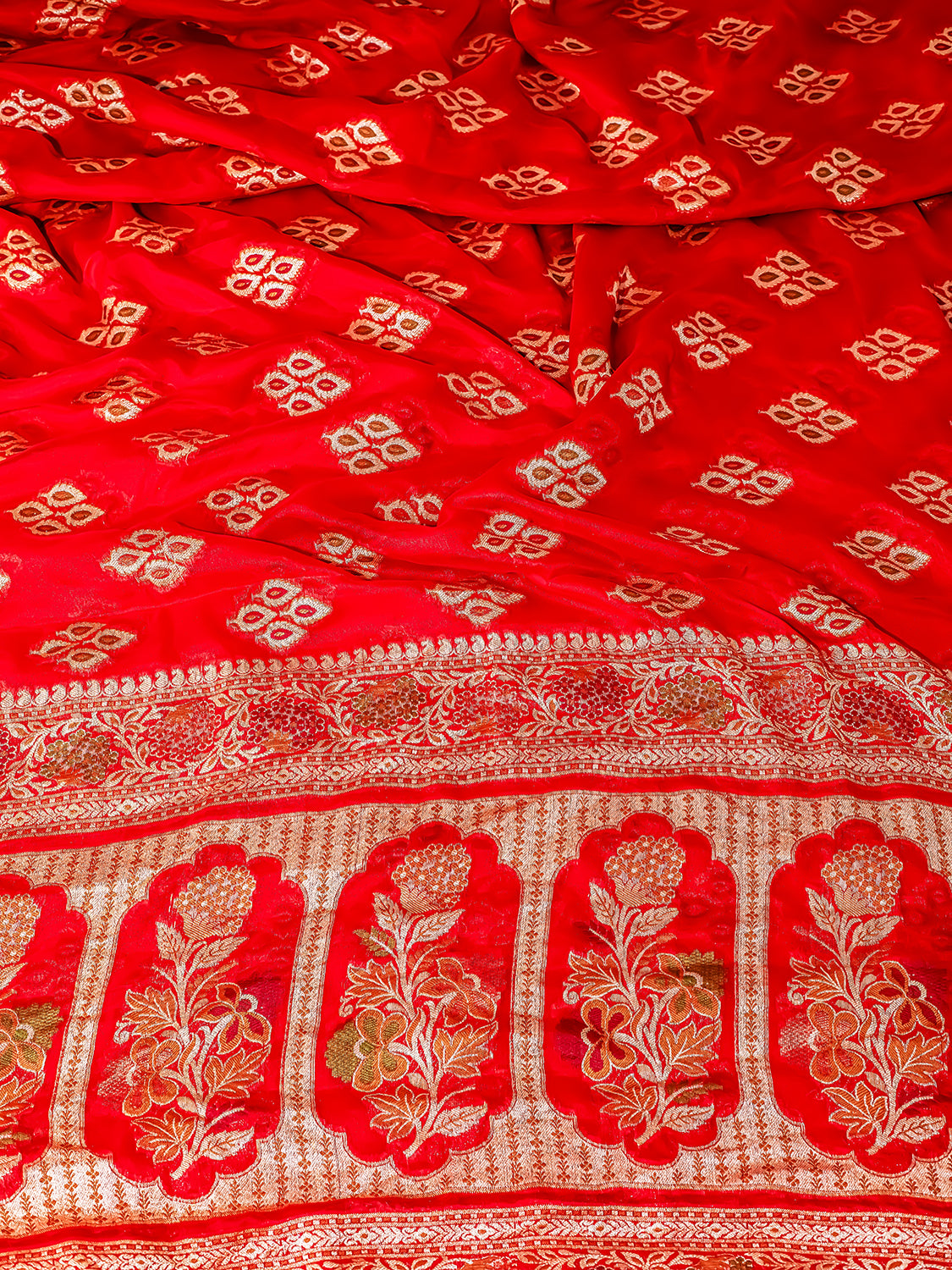 Handwoven Red Banarasi Pure Chiffon Saree
