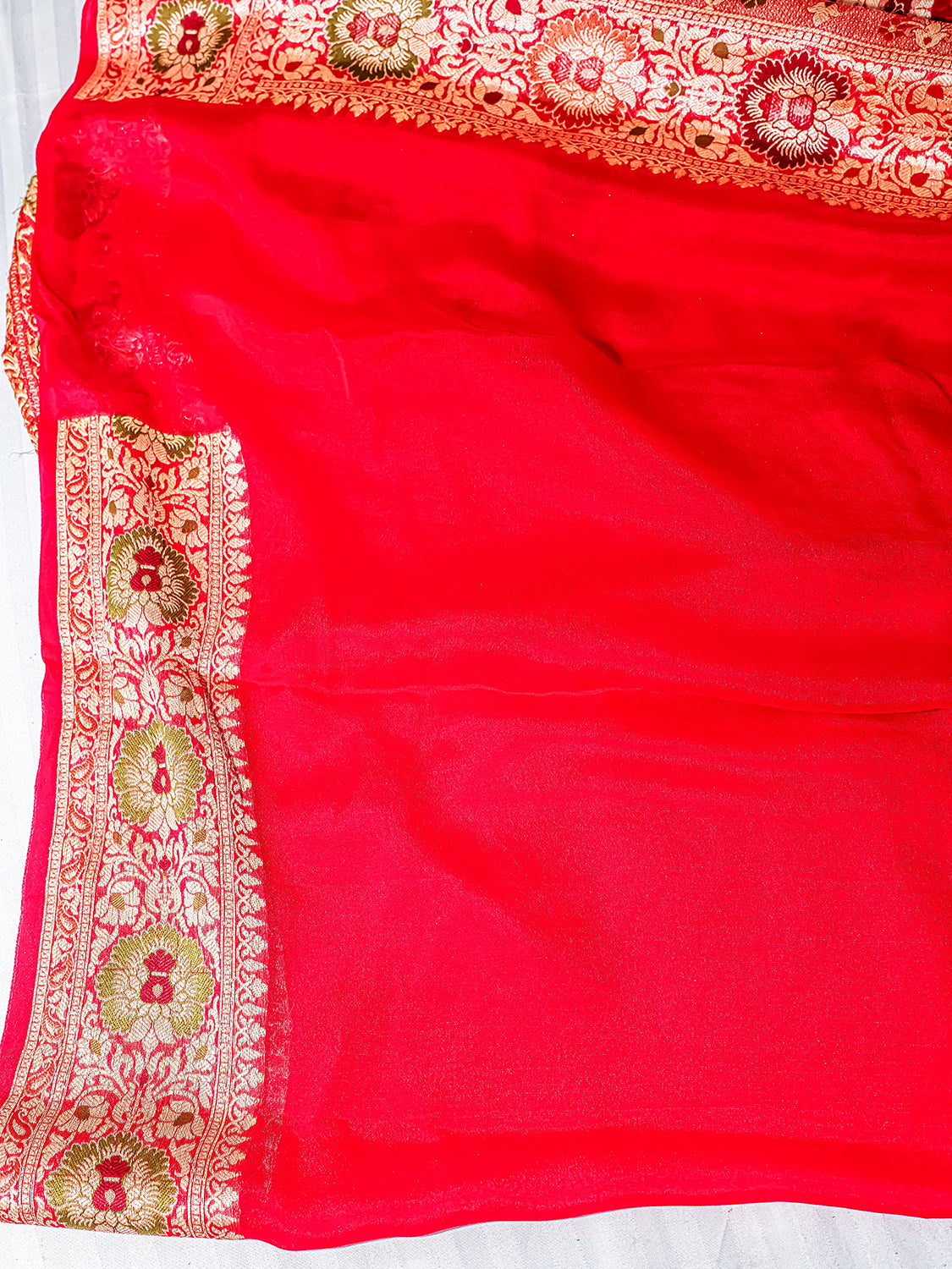 Handwoven Red Meenakari Banarasi Pure Chiffon Saree