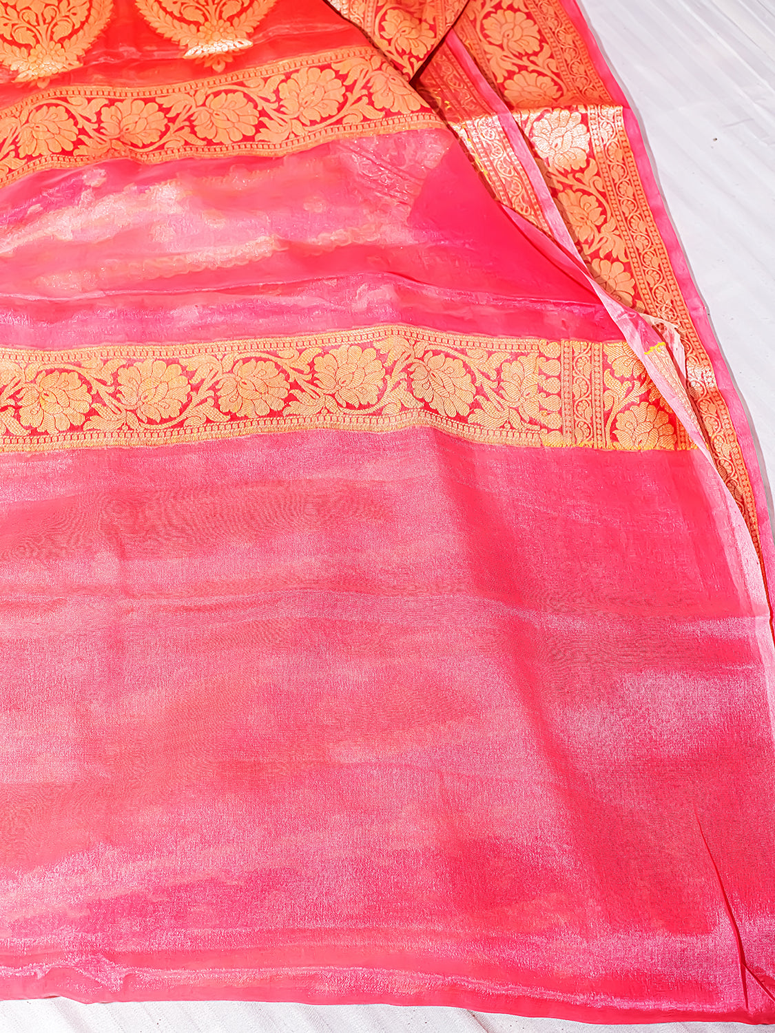 Handwoven Pink Banarasi Pure Chiffon Saree