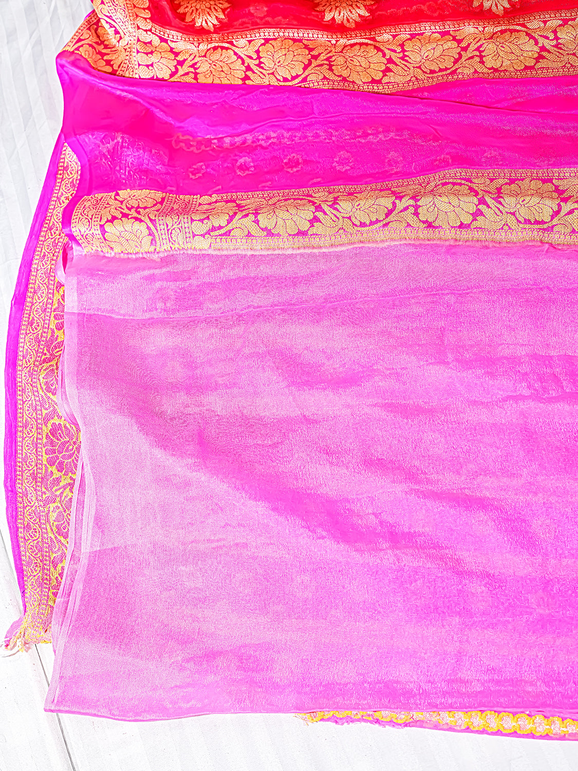 Handwoven Magenta Pink Banarasi Pure Chiffon Saree